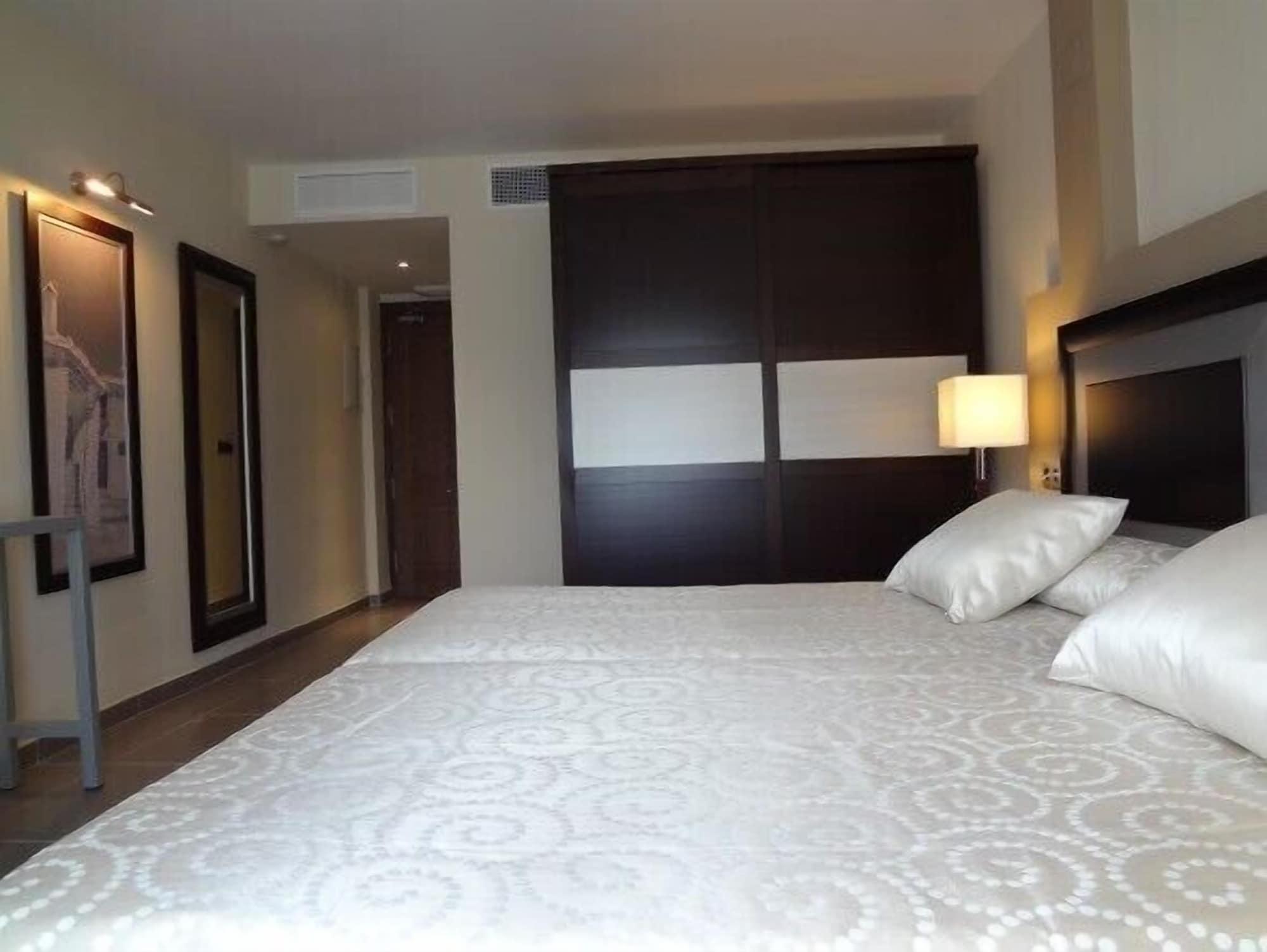 Hotel Rural Real De Poqueira Капилейра Номер фото